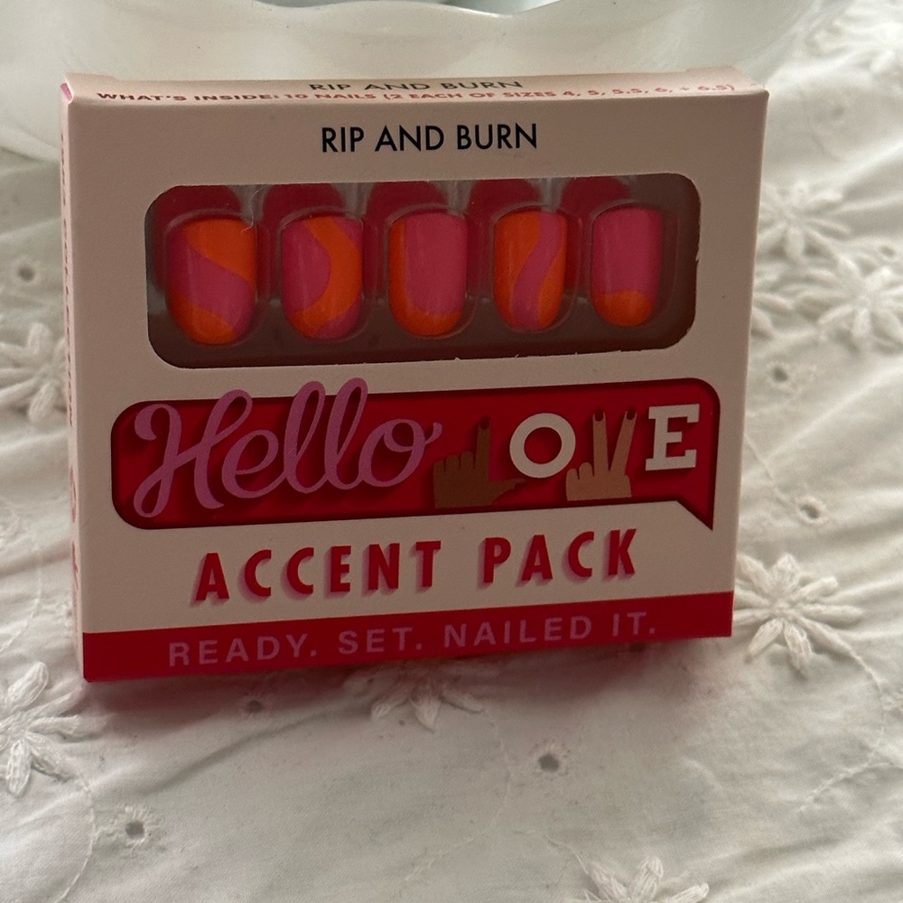 Hello Love Accent Pack